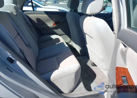 2007 Toyota Corolla Le z USA, uszkodzony, nr VIN 2T1BR32E97C732121